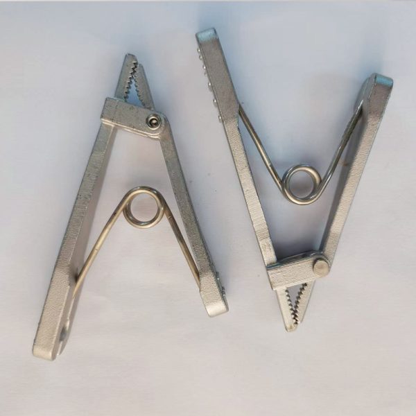Aluminum spray fixture.A-shaped clamp.Small material used. - Image 2