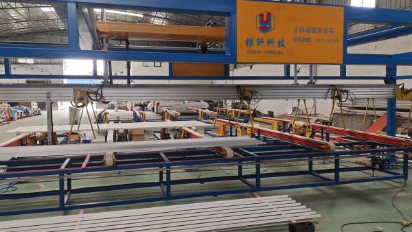 Automatic feeding and discharging. Automatic frame loading; - Image 4